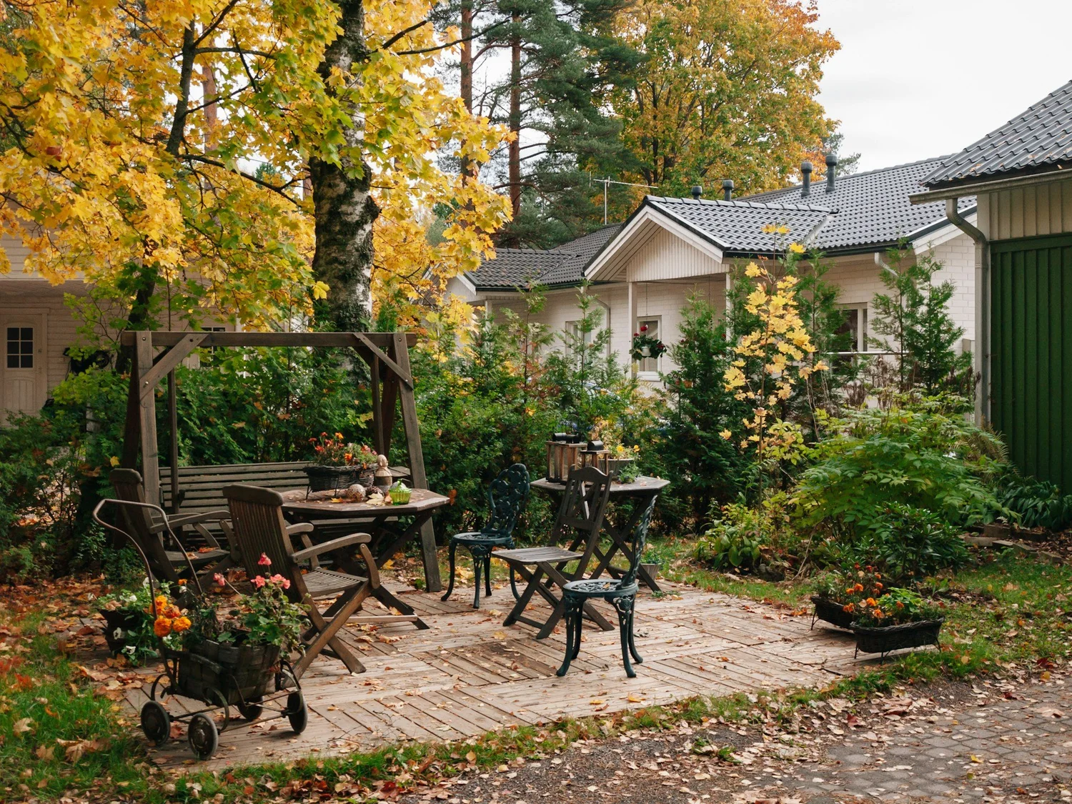 Outdoor Living Spaces Perfect for School Breaks