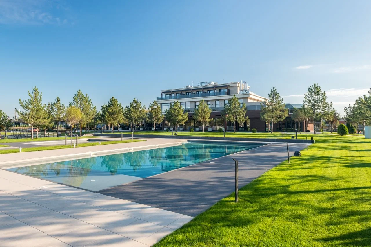 Transforming Hillside Yards with Pool Installation in Los Angeles