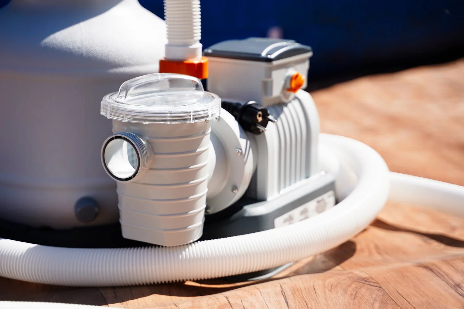 Mastering Pool Filter Replacement in Los Angeles Backyards