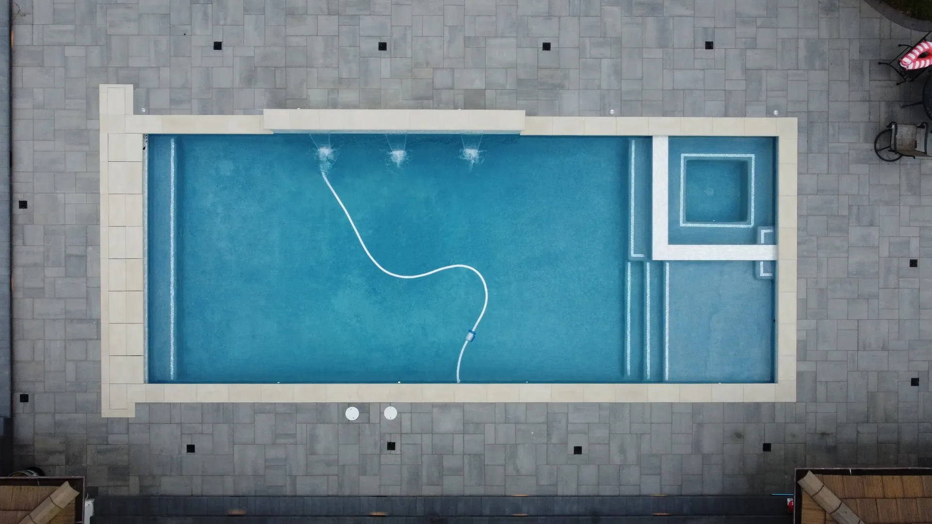 Gunite Pool & Spillover Spa